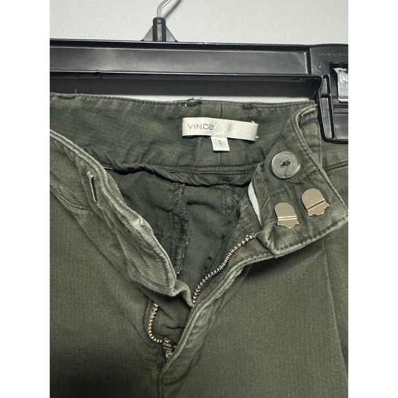Vince Khaki Green Utility Pleated Shorts Women Size 4 Button Fly Casual - Picture 4 of 10